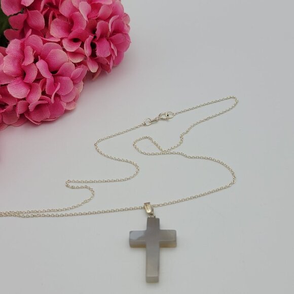 Jewelry - Vtg. 925 Sterling Silver Quartz Cross Pendant Necklace 18" Spring Ring Religious